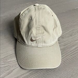 Vintage Y2K Nike Strapback hat